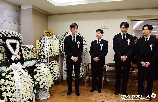 배우 故안성기 빈소