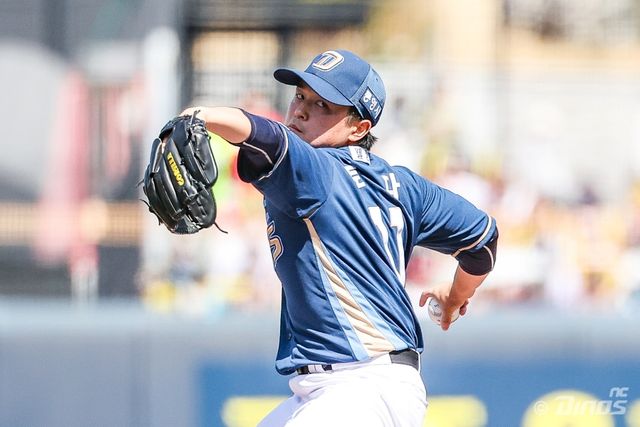 5일 오후 광주-KIA챔피언스필드에서 열린 '2026 신한 SOL KBO리그' NC 다이노스와 KIA 타이거즈의 경기, NC 선발 토다 나츠키가 공을 힘차게 던지고 있다. NC 다이노스