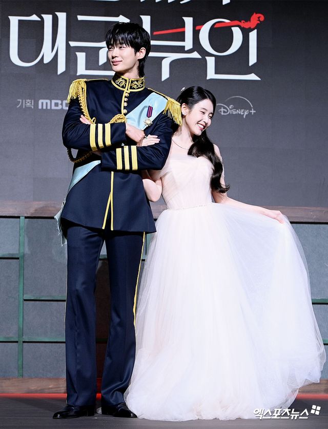 웹툰 찢고 나온 이안대군과 성희주