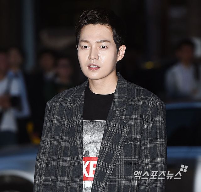 손승원 