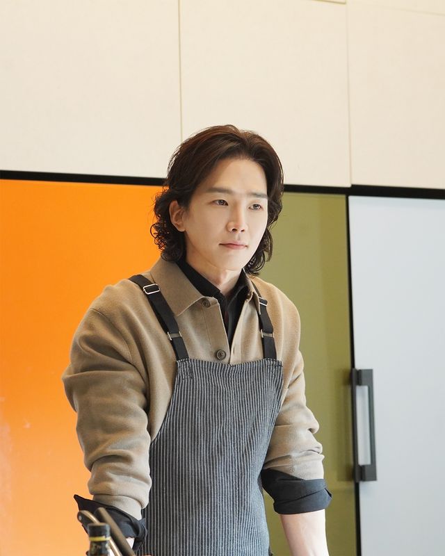 '불륜녀의 딸을 키웠다' 고윤