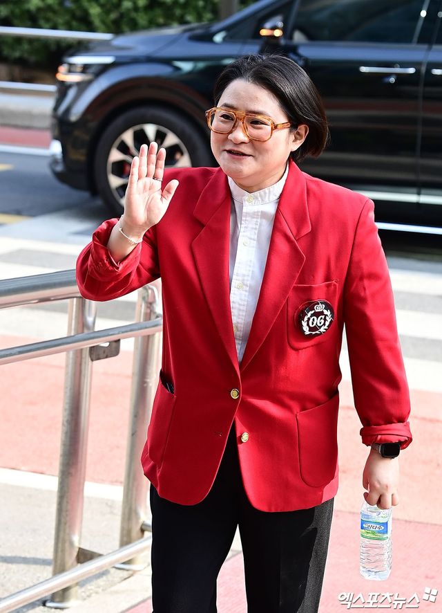 김신영.