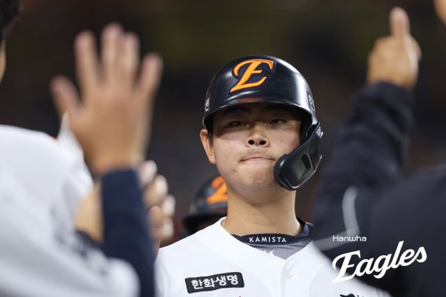 한화 이글스 포수 허인서가 2일 대구 삼성라이온즈파크에서 열린 2026 신한 SOL KBO리그 삼성 라이온즈와의 팀 간 5차전에서 시즌 4호 홈런을 기록했다. 사진 한화 이글스