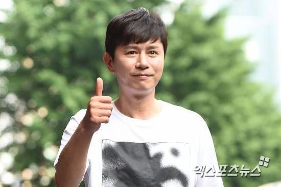 가수 겸 배우 김민종
