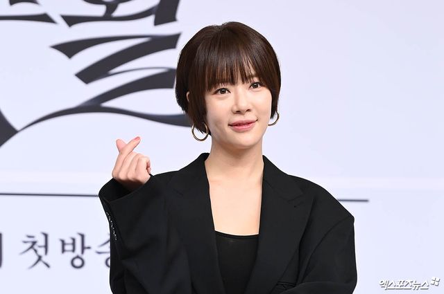 황정음