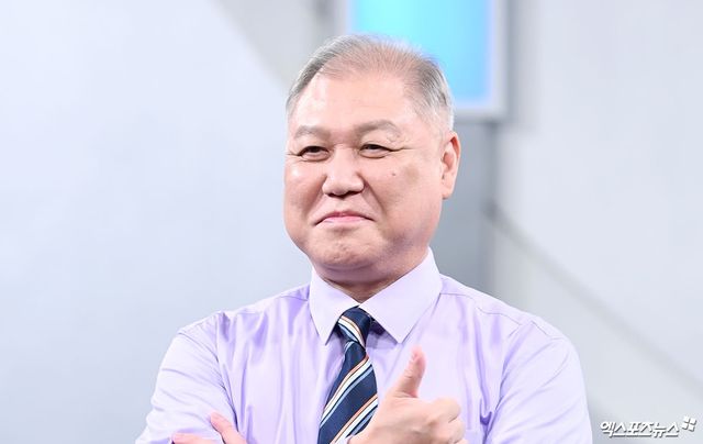 권일용