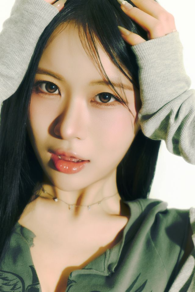 루안.