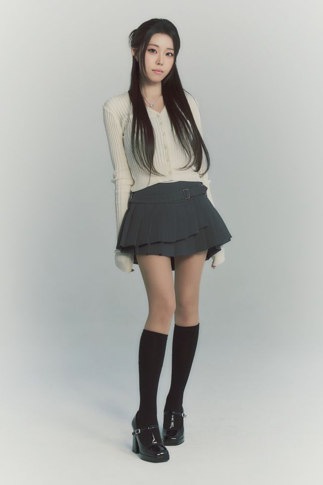 예잔.