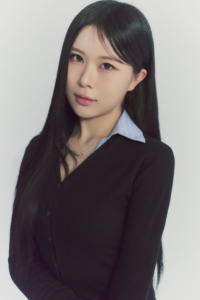 루안.