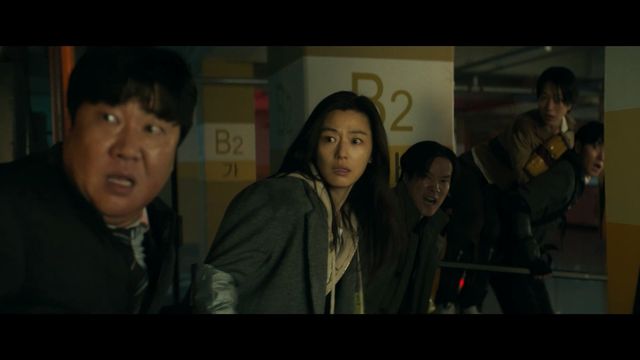 영화 '군체'