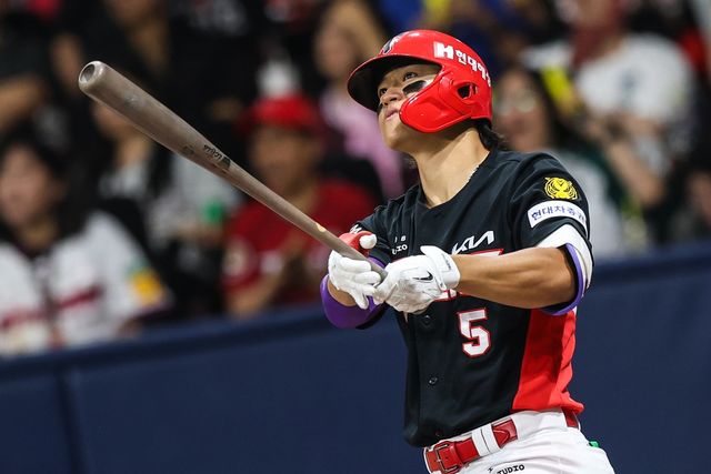 KIA 타이거즈 내야수 김도영이 26일 서울 고척스카이돔에서 열린 2026 신한 SOL KBO리그 키움 히어로즈와의 팀 간 4차전에서 7회초 3타점 2루타를 기록했다. 사진 KIA 타이거즈