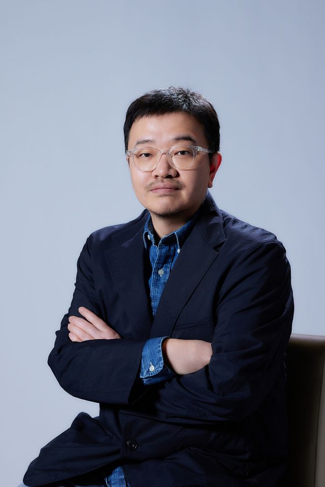 영화 '군체' 연상호 감독