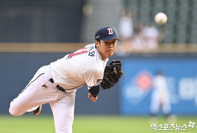KIA 타이거즈가 아시아쿼터 투수 시라카와 케이쇼와 총액 10만 달러에 계약했다. 시라카와는 지난 2024년 SSG 랜더스와 두산 베어스 소속으로 KBO리그 무대를 누볐으며, 12경기 57⅓이닝 4승 5패 46탈삼진 평균자책점 5.65의 기록을 남겼다. 올해는 일본 도쿠시마 인디고삭스 소속으로 독립리그 경기를 소화했다. 5경기 25이닝 1승 1패 34탈삼진 평균자책점 1.08을 기록했다. 2024년 두산 시절 모습. 엑스포츠뉴스 DB