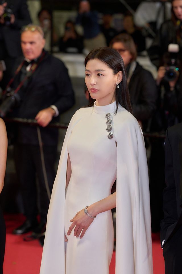 배우 전지현