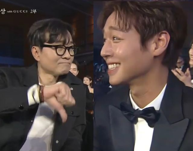 '왕과 사는 남자' 장항준 감독과 박지훈.