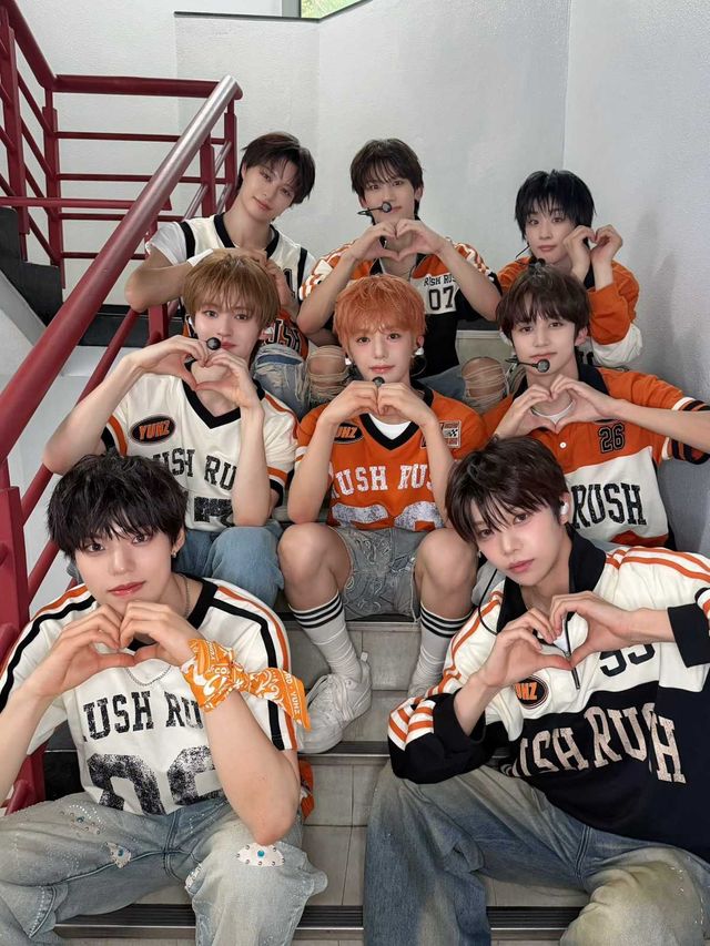 사진 = 피나클엔터테인먼트 제공 / 그룹 유어즈