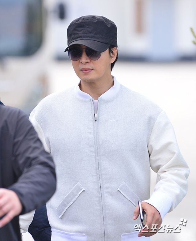 배우 배용준 