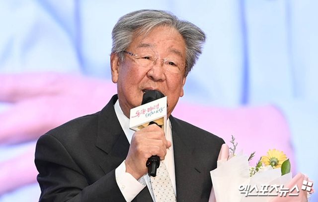 최불암