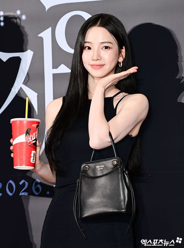 눈부신 미모