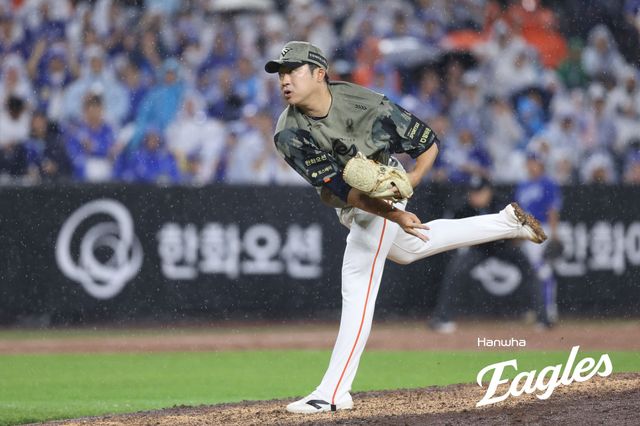 한화 이글스 마무리 이민우가 19일 대전 한화생명 볼파크에서 열린 2026 신한 SOL KBO리그 삼성 라이온즈와의 팀 간 7차전에서 1.1이닝 무실점으로 호투했다. 사진 한화 이글스