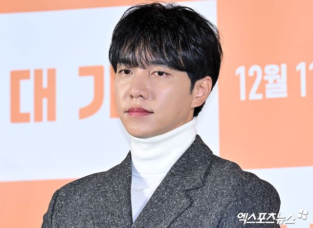 가수 겸 배우 이승기