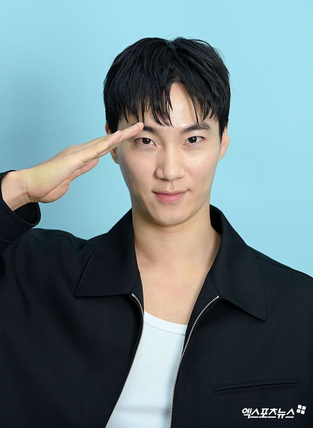 배우 이홍내