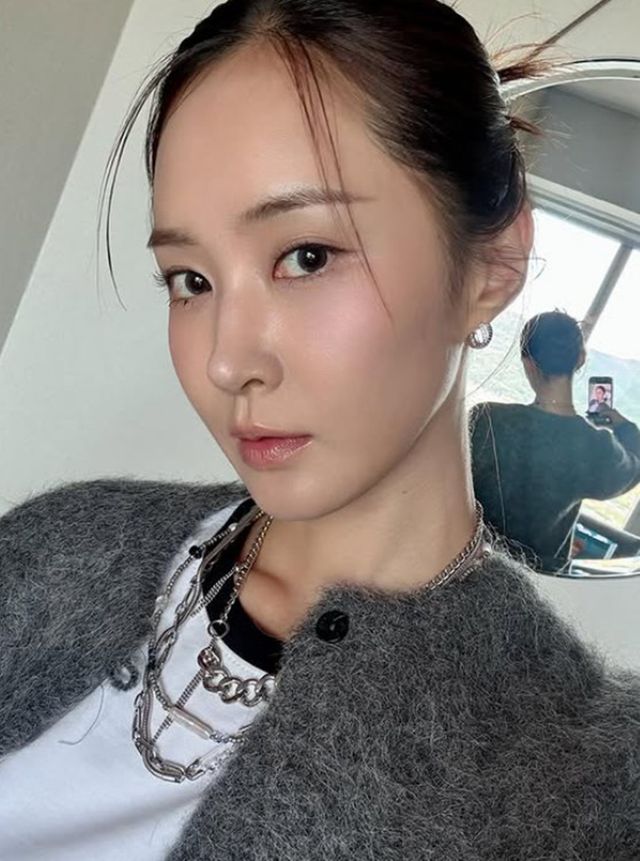 사진 = 유리 SNS 