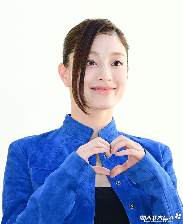핑크빛 미모
