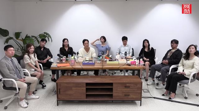 '나는 솔로' 16기, 유튜브 채널 '촌장엔터테인먼트TV'