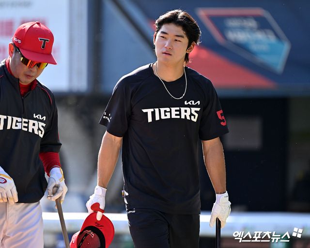 29일 오후 서울 송파구 잠실야구장에서 열리는 '2026 신한 SOL Bank KBO리그' KIA 타이거즈와 LG 트윈스의 경기, KIA 김도영이 훈련에 임하고 있다. 엑스포츠뉴스 DB