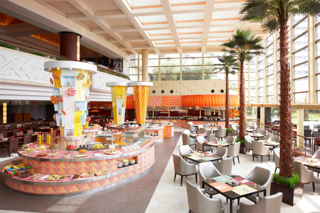 도쿄디즈니랜드 쉐라톤 그랜드 도쿄 베이 호텔 조식 뷔페 레스토랑