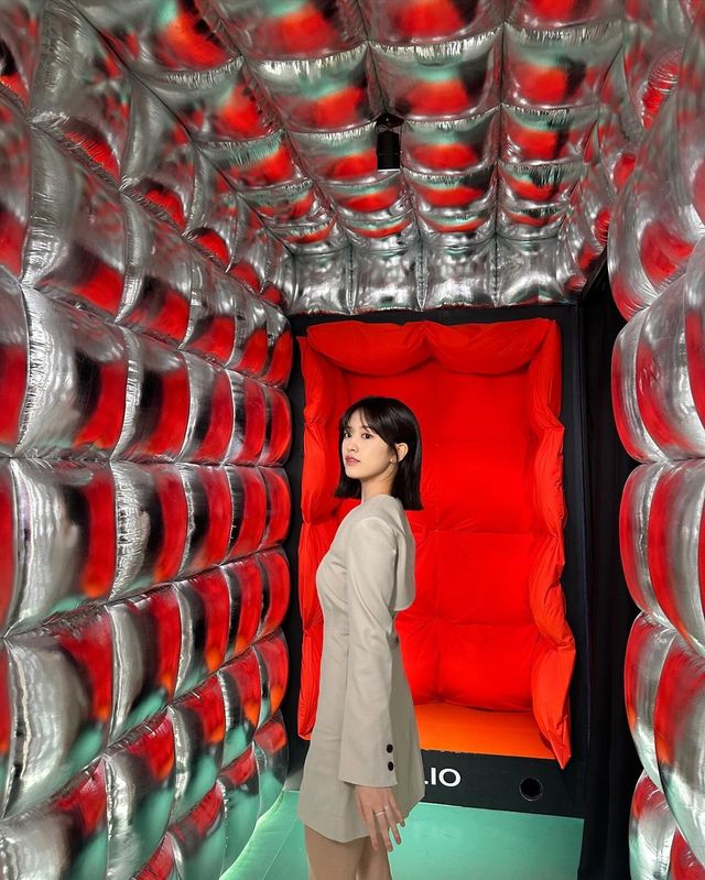 /사진=안유진 인스타그램