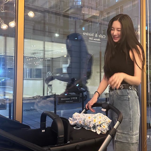 /사진=김윤지 인스타그램