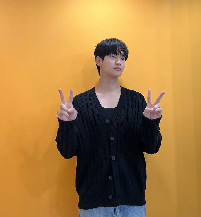 /사진=김수현 인스타그램