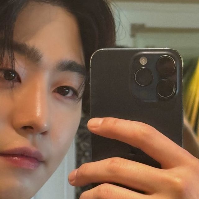 사진=안효섭 인스타그램