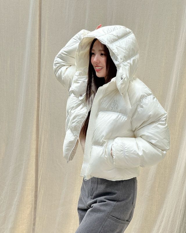 /사진=채수빈 인스타그램