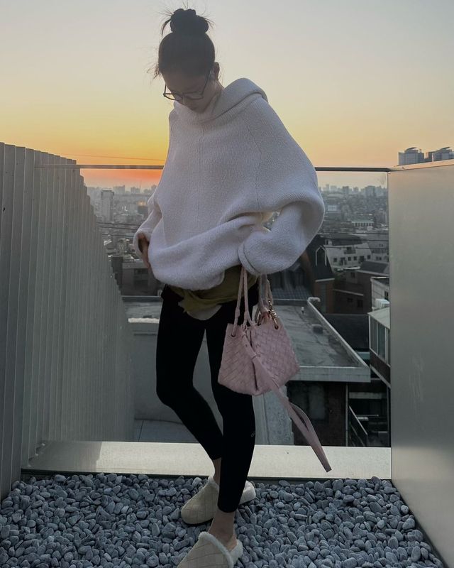 /사진=손나은 인스타그램