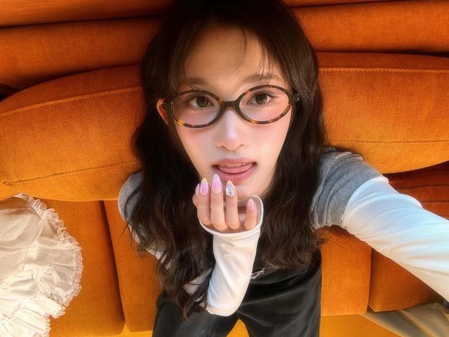 /사진=아이브 이서 인스타그램