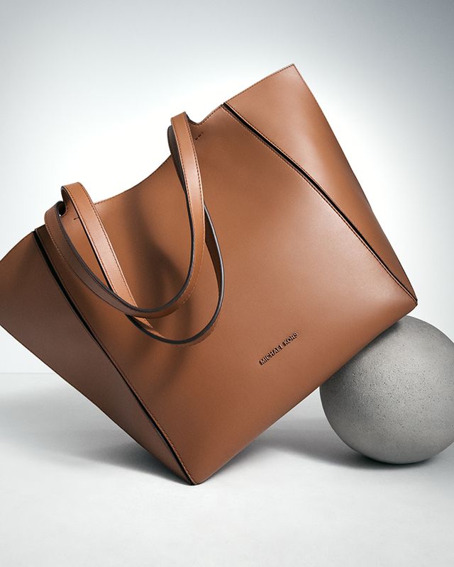 /사진=마이클 코어스