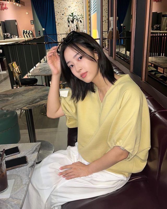 최예빈의 내추럴한 캐주얼룩, 편안한 매력 발산/사진=최예빈 인스타그램