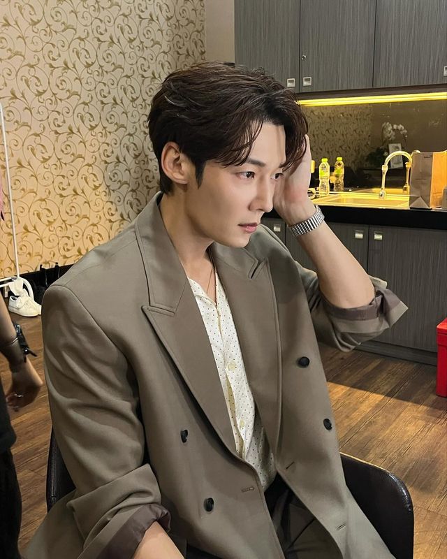 /사진=최진혁 인스타그램