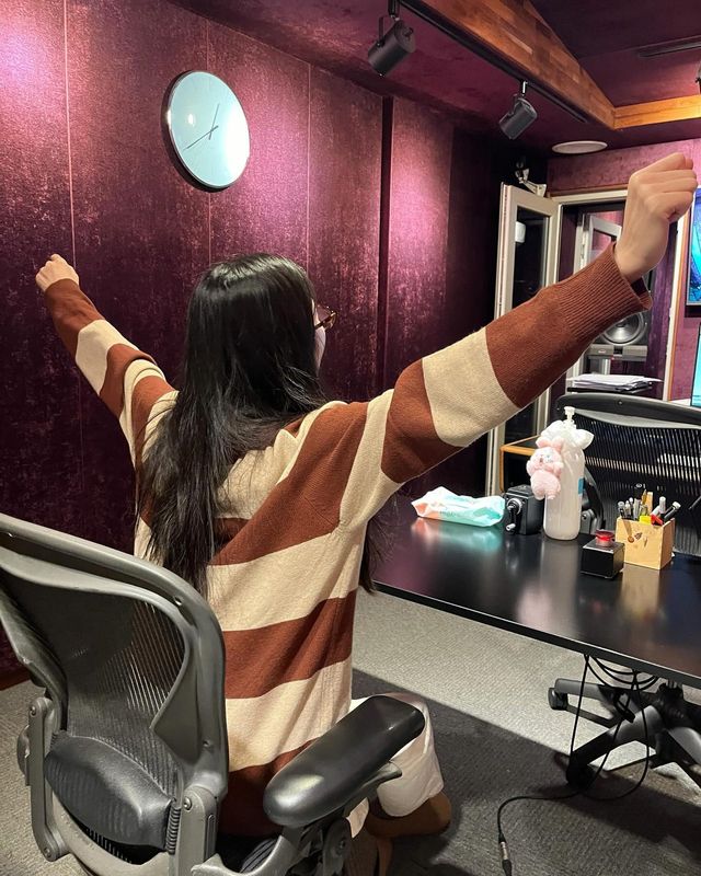 이해리의 가을 감성 가득한 캐주얼룩, 편안함과 세련미의 완벽 조화@dlgofl85