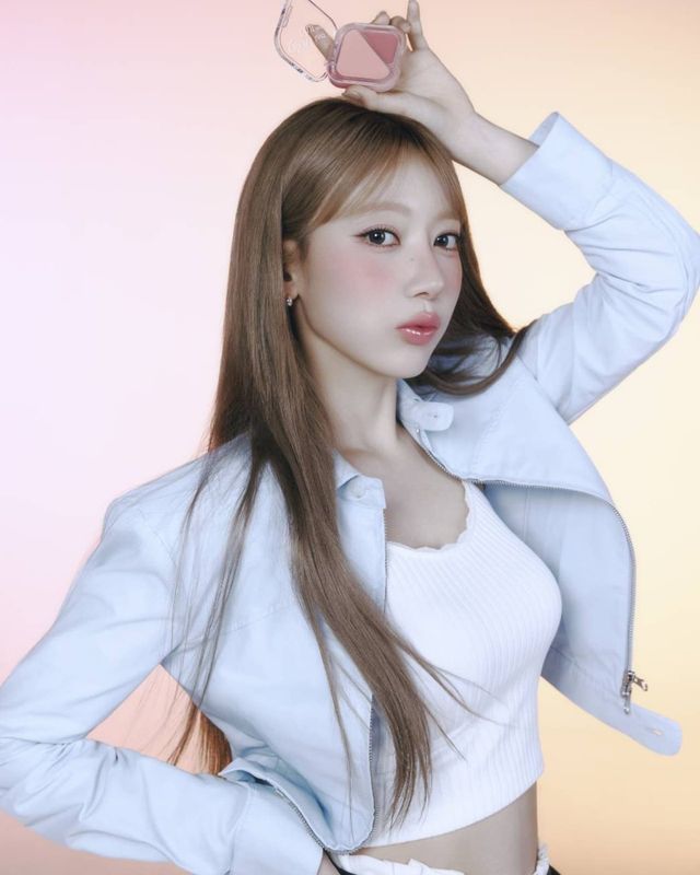 /사진=사쿠라 인스타그램