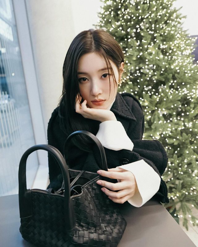 /사진=정채연 인스타그램