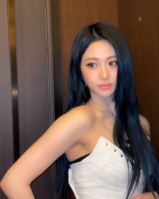 /사진=허윤진 인스타그램