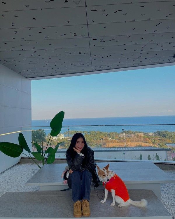 /사진=솔라 인스타그램