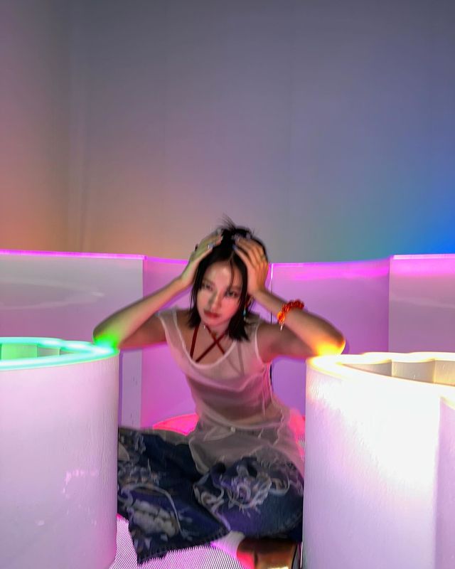 /사진=안유진 인스타그램