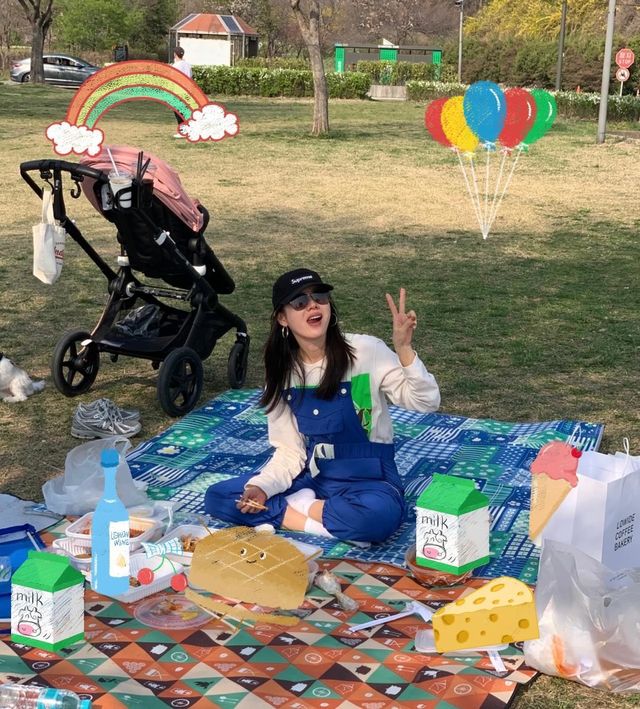 /사진=손예진 인스타그램