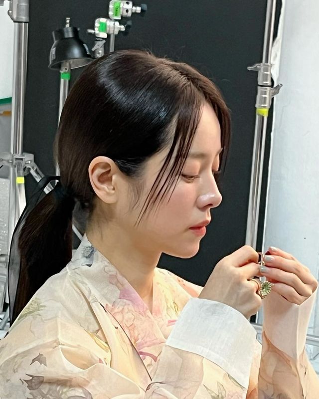 /사진=한지민 인스타그램