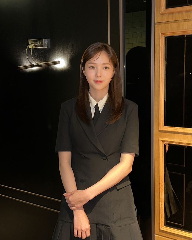 /사진=채수빈 인스타그램